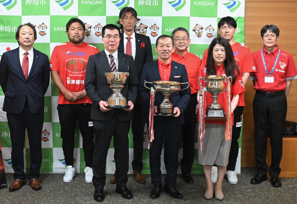 レットル、神埼市にシーズン終了報告　實松市長「さらに応援します」
